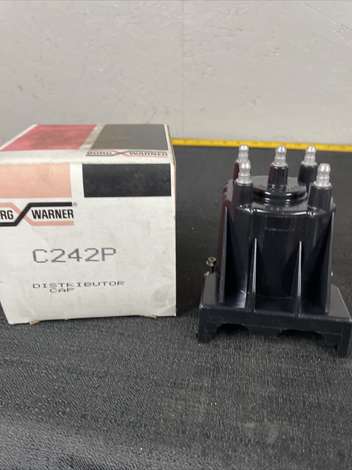 BWD C242P Distributor Cap Borg Wagner Brand New In Original Box.