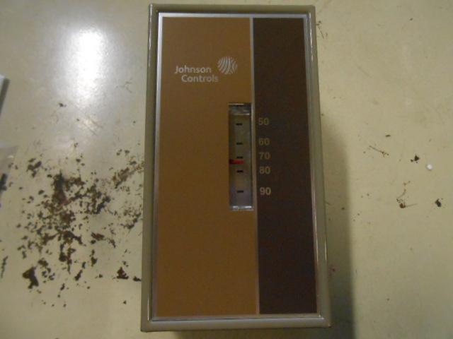 JOHNSON CONTROLS T22ABC-3C TEMPERATURE THERMOSTAT T22ABC3C