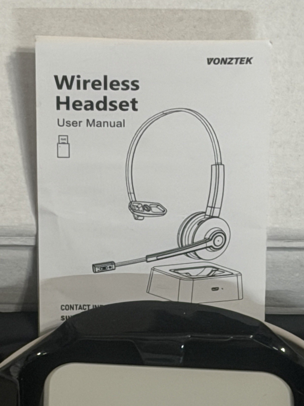 VONZTEK Wireless Headset USB Dongle Charging Base Boom Mic Noise Cancel White