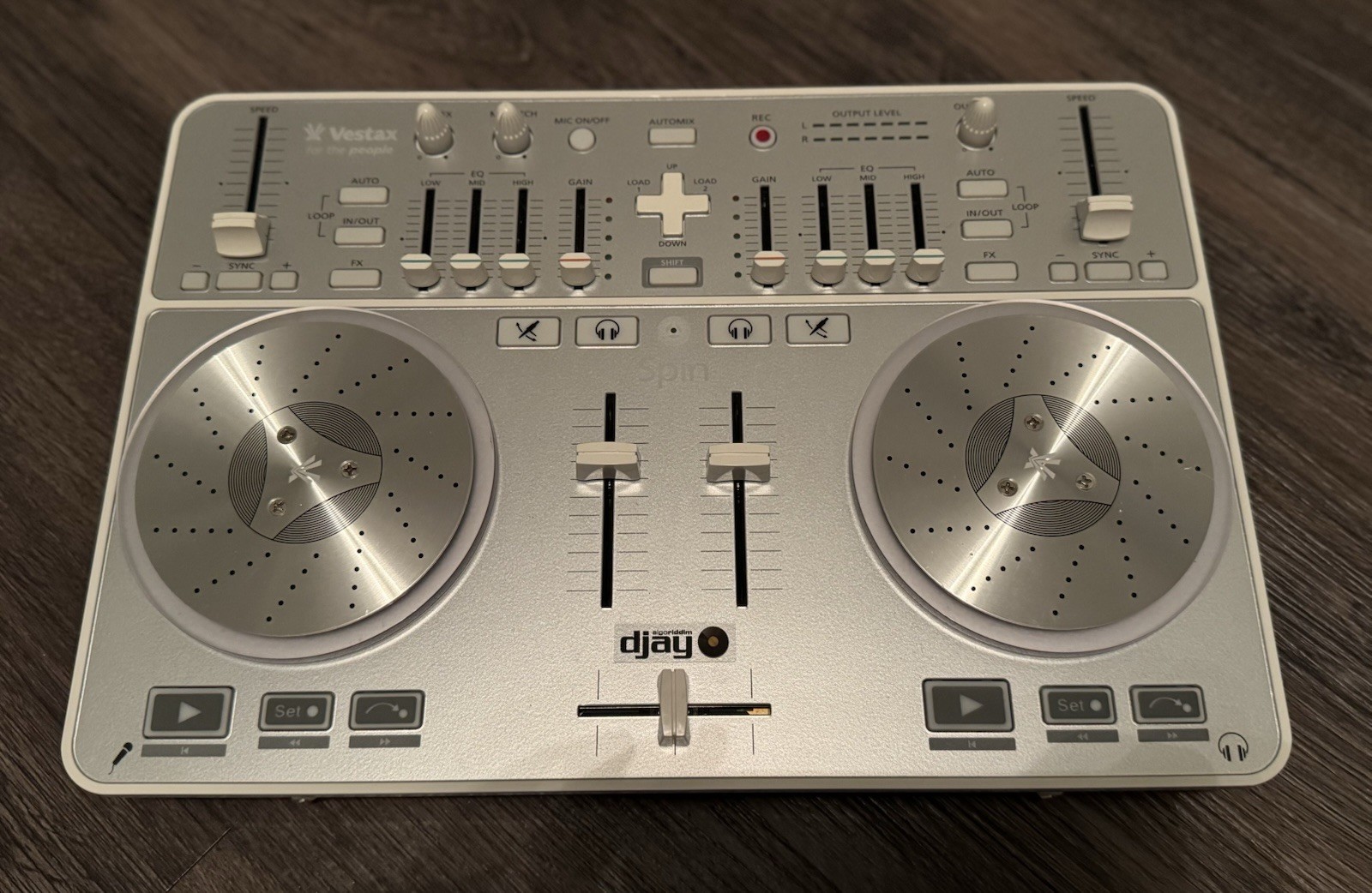 Vestax SPIN DJ Controller USB MIDI Audio Interface Algoriddim djay For Mac