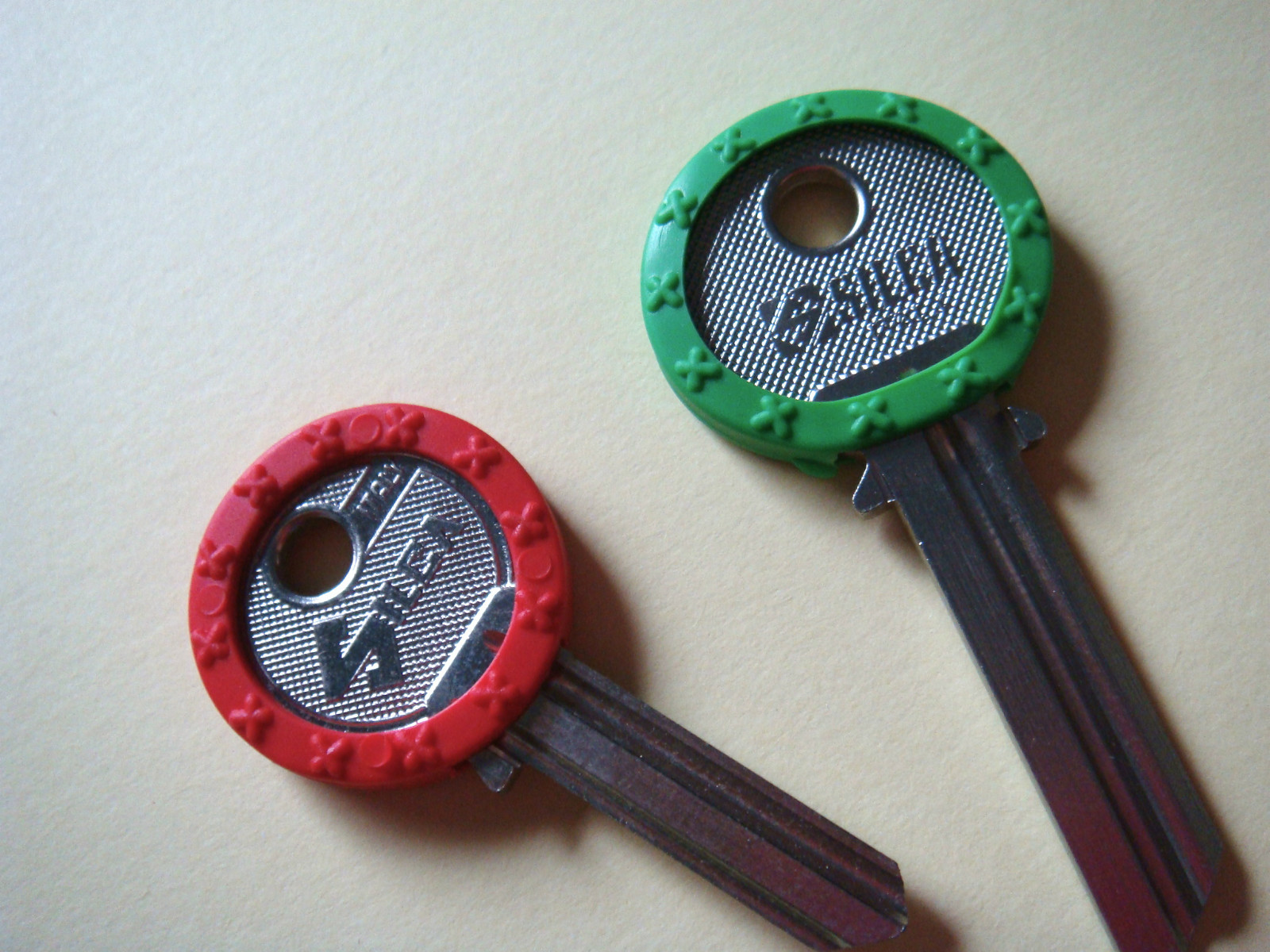 Lucky Line Key Identifiers -16 Pack-Free Post