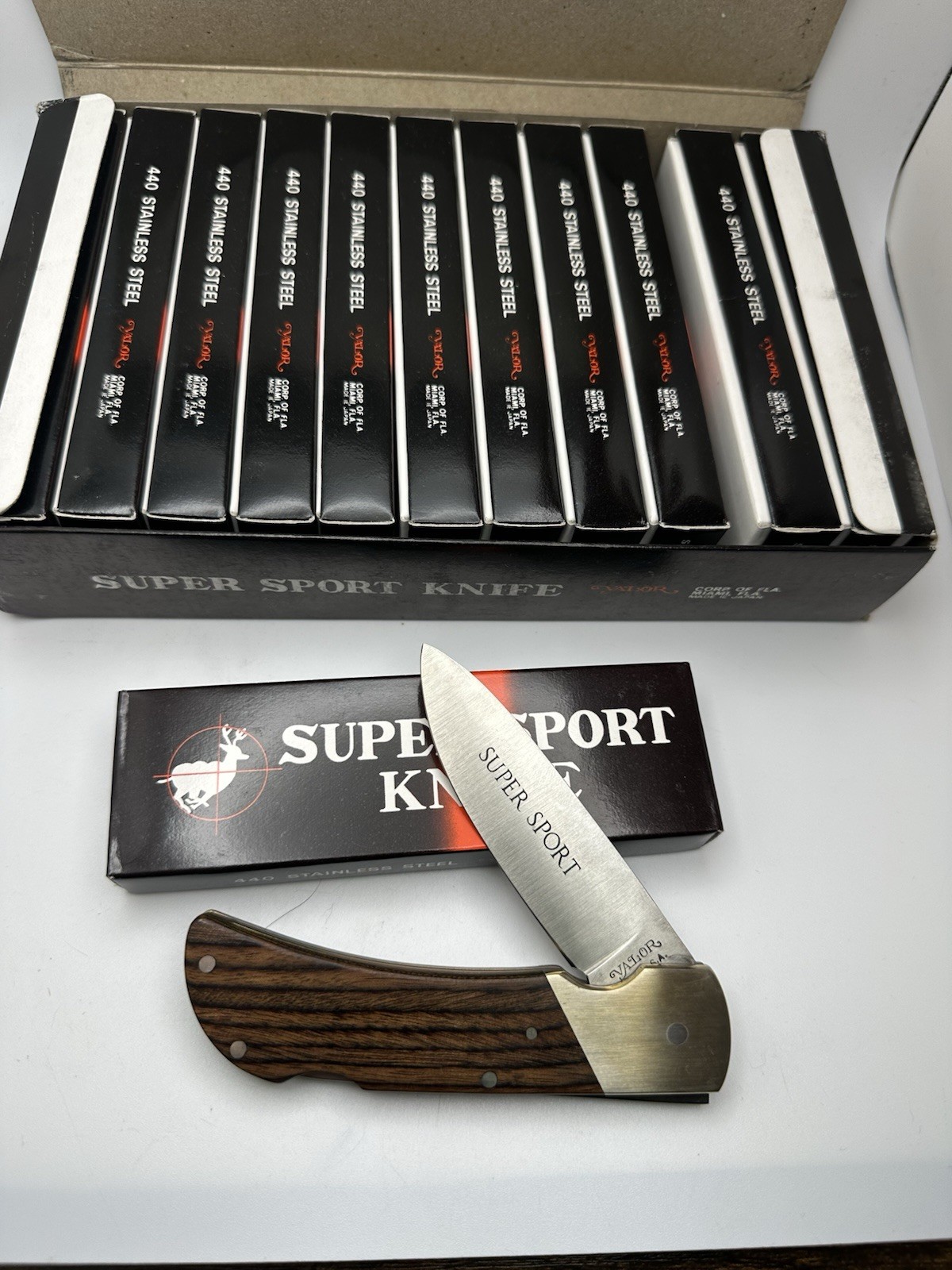 One Dozen Valor Super Sport 368 Miami Large Lockback Knife Japan 4.5” Closed