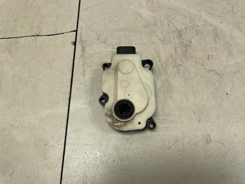 2015 FORD TAURUS SE SHUTTER ACTUATOR MOTOR OEM+