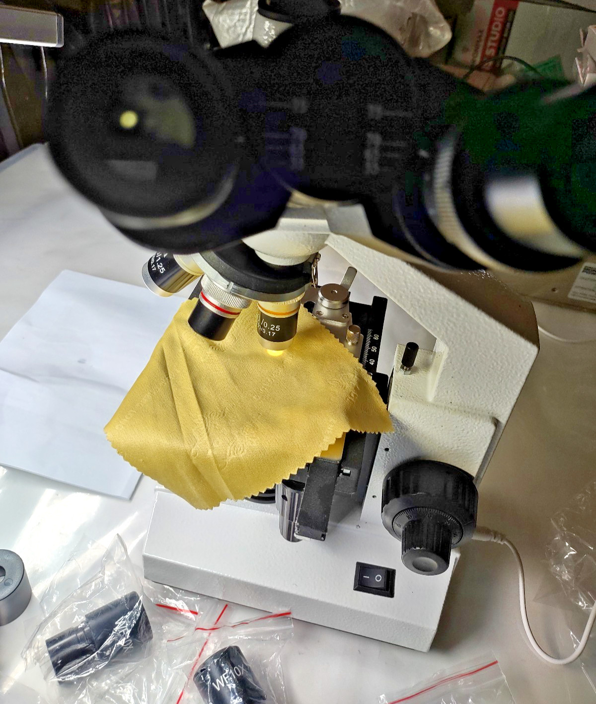 Needs calibration, Trinocular Microscope 40X-5000X Magnification ,