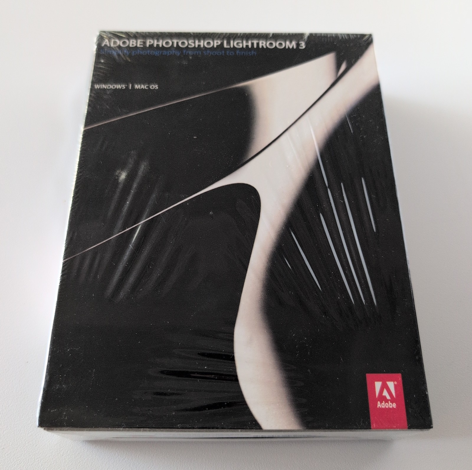NEW Adobe Photoshop Lightroom 3 Full Retail Version WIN/MAC - Sealed