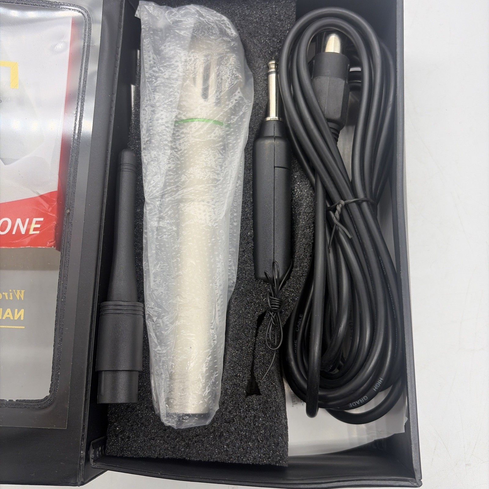 Naxa NAM982 dynamic wireless professional microphone New