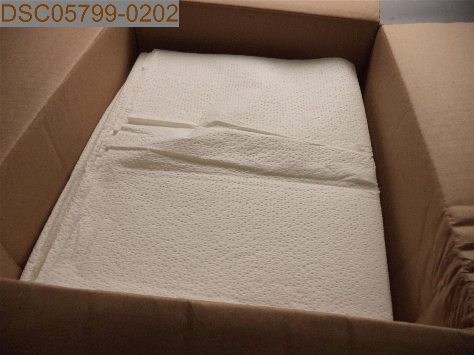 QTY = 100: MediChoice Drape Sheets, 3 Ply Tissue, White, 40" x 48", MC18310