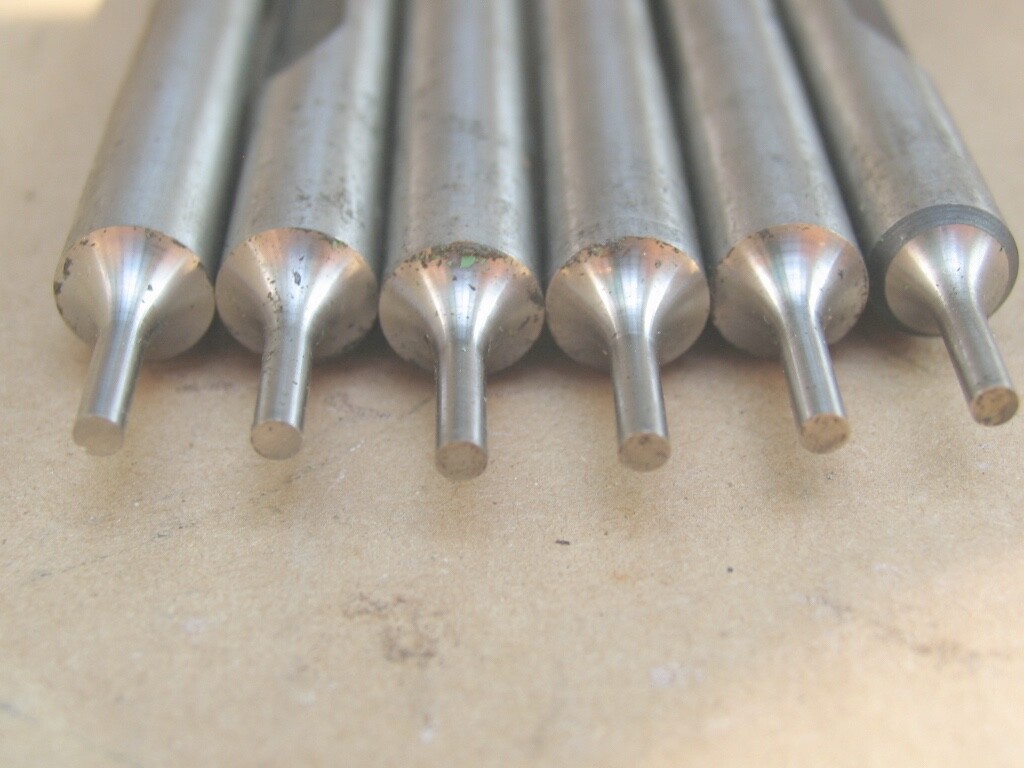 One UNIPUNCH 0.1250 Punch (Lot 11f)