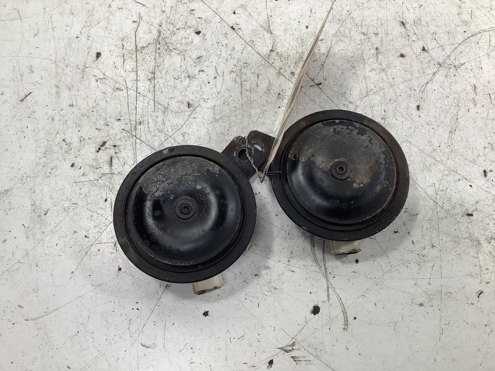 97-01 Honda CR-V L+R Horn OEM