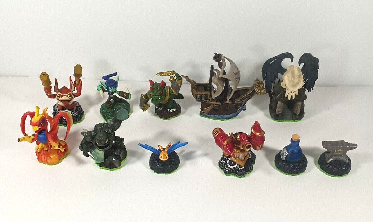 Lot Of 10 Skylanders Character Figure Spyro's Adventure Green