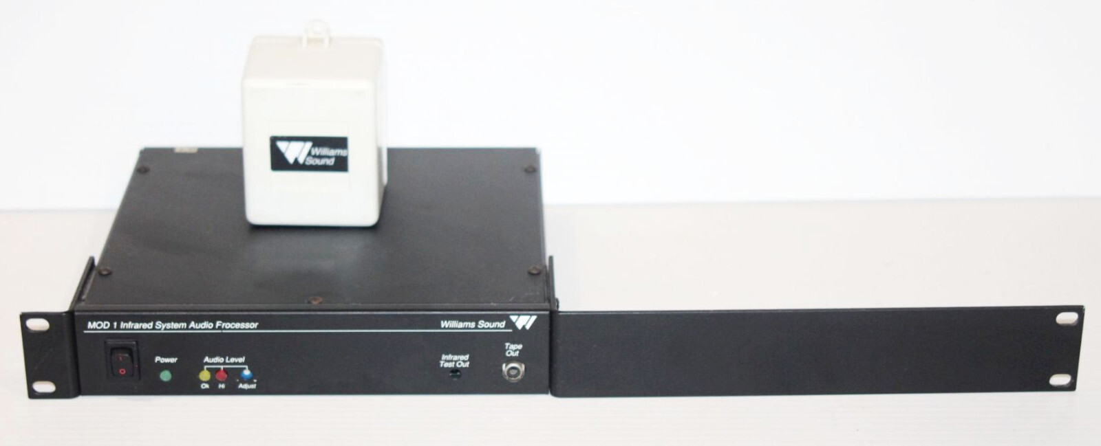 Williams Sound Mod 1 Infrared System Audio Processor Modulator + Power Supply