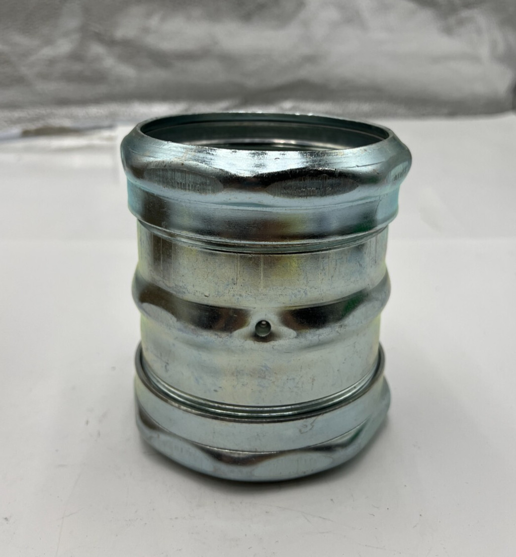 EATON 667 3" Compression Type Coupling For Thinwall Conduit (EMT)