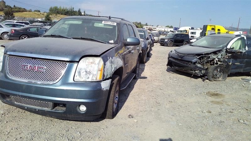 Front Driver Left Spindle/Knuckle from GMC Yukon Denali 11382743