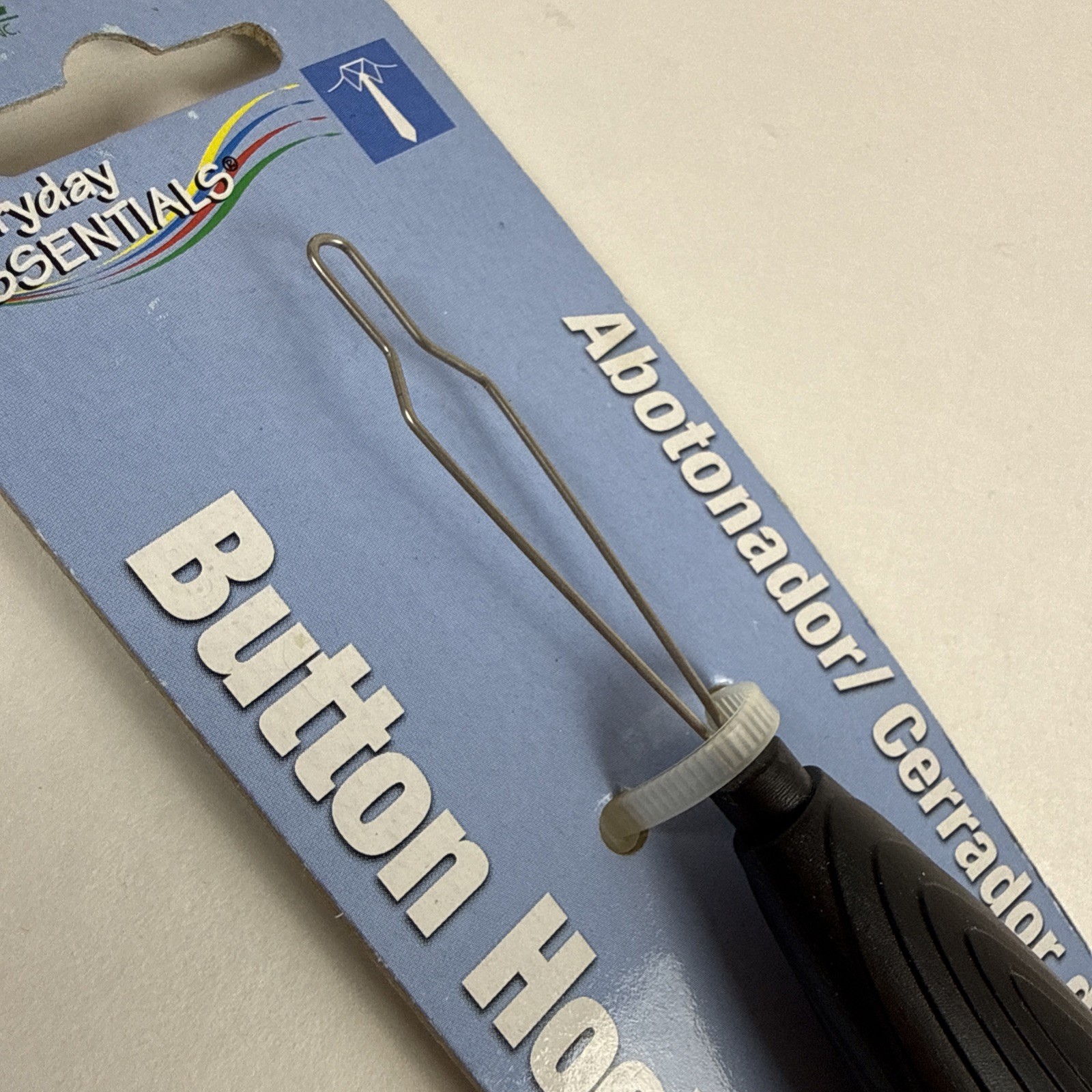 Button Hook Zipper Pull Dressing Aid Essential Medical Supply Handle L3022