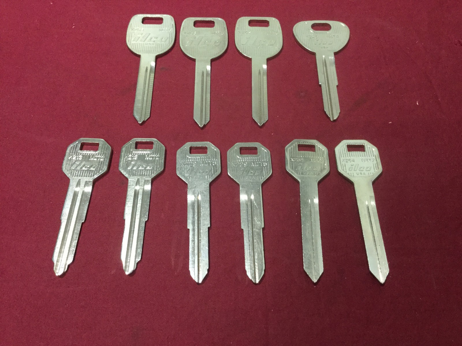 Mitsubishi by Ilco Automotive Key Blanks, Set of 10 - Locksmith