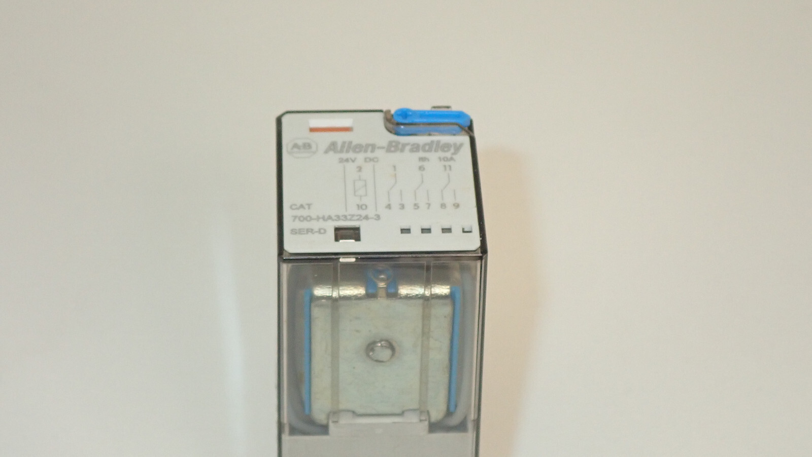 ALLEN BRADLEY 700-HA33Z24-3 RELAY 24VDC