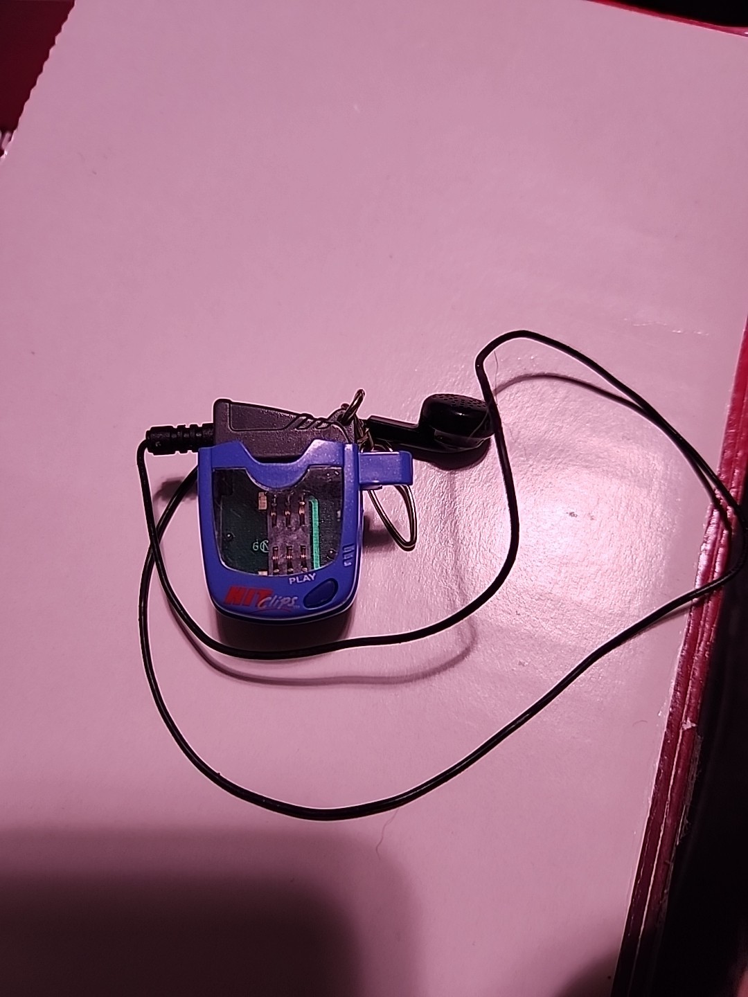 Tiger Electronics Hit Clips Music Player, FM Radio, Sync, AS IS