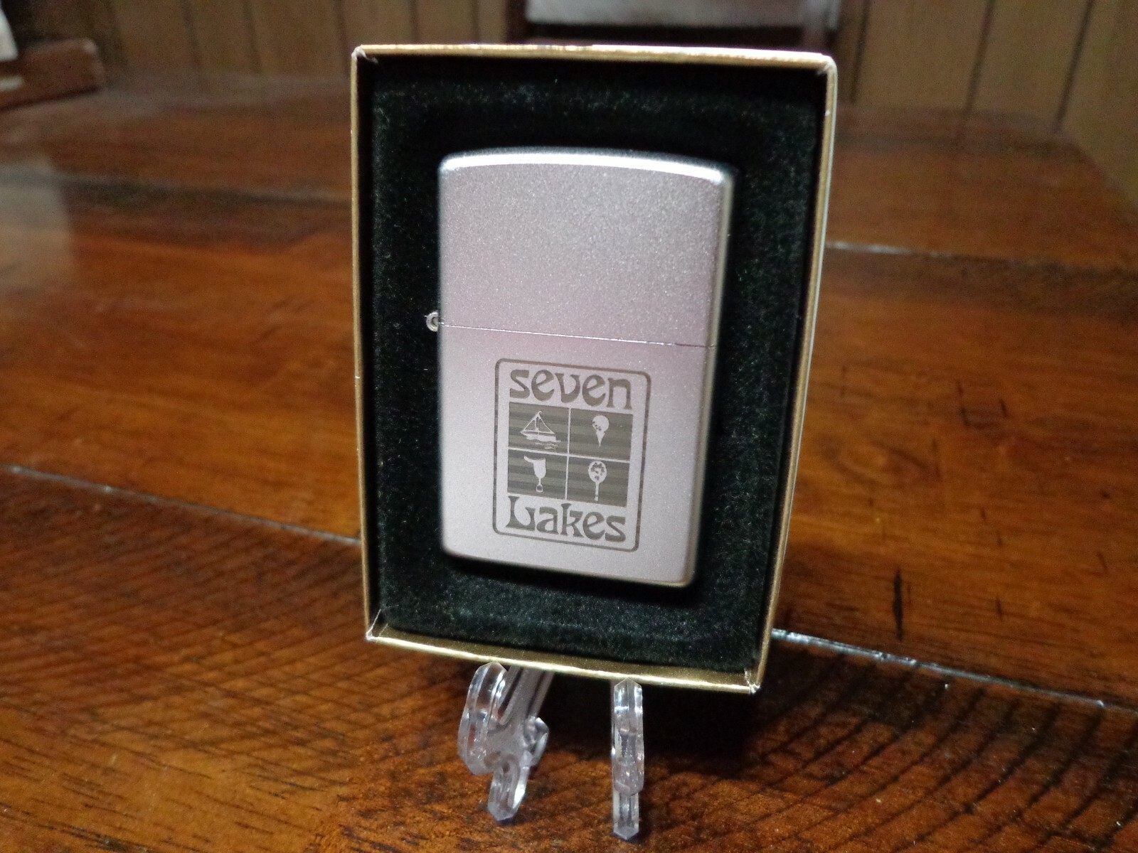 ZIPPO ZIPLIGHT SEVEN LAKES UNUSED IN BOX - NOT GUARANTEED TO WORK