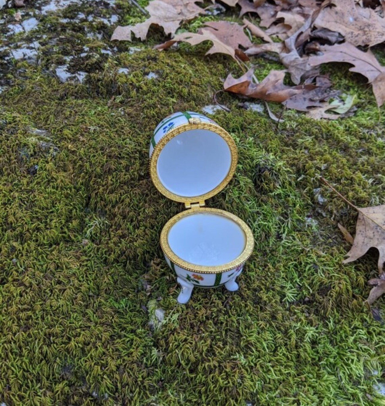 Vintage Ceramic Egg Trinket Box