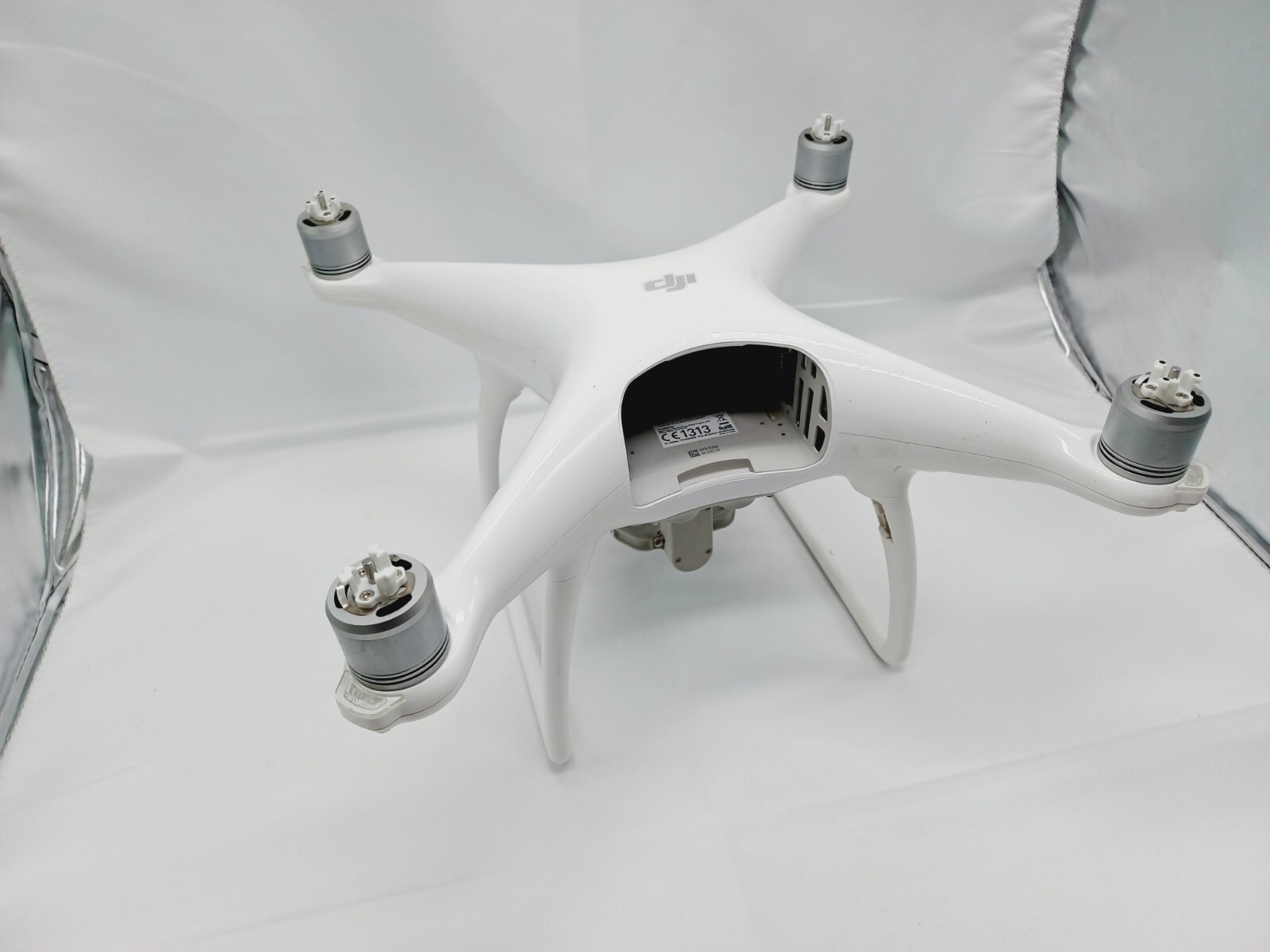 DJI Phantom 4 Drone w/ Camera Only WM330A Flies Great No Accessories