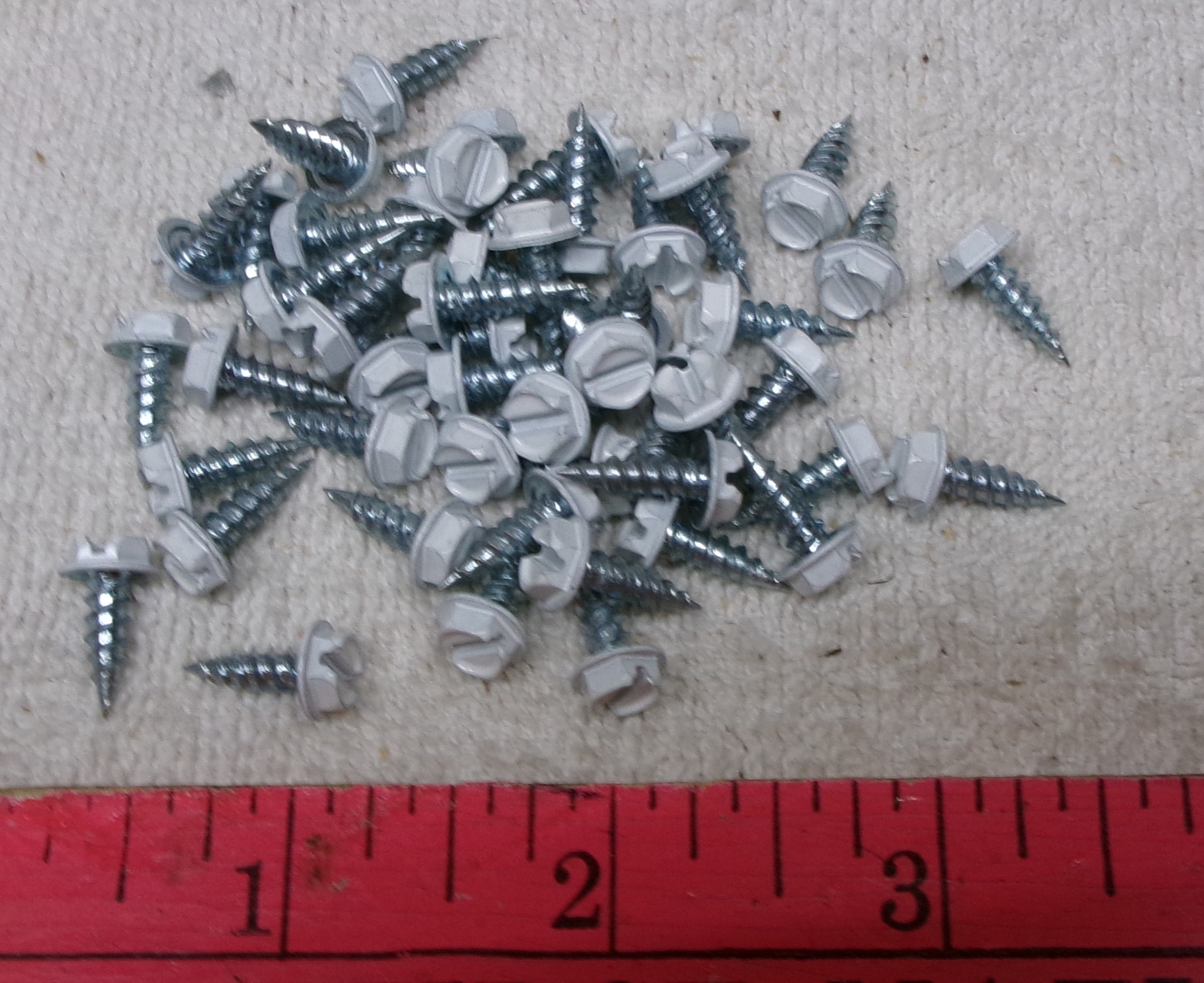 ** Lot of FIFTY (50) - SHEET METAL SCREWS - #8 x 1/2 - WHITE Coated - HEX HEAD *