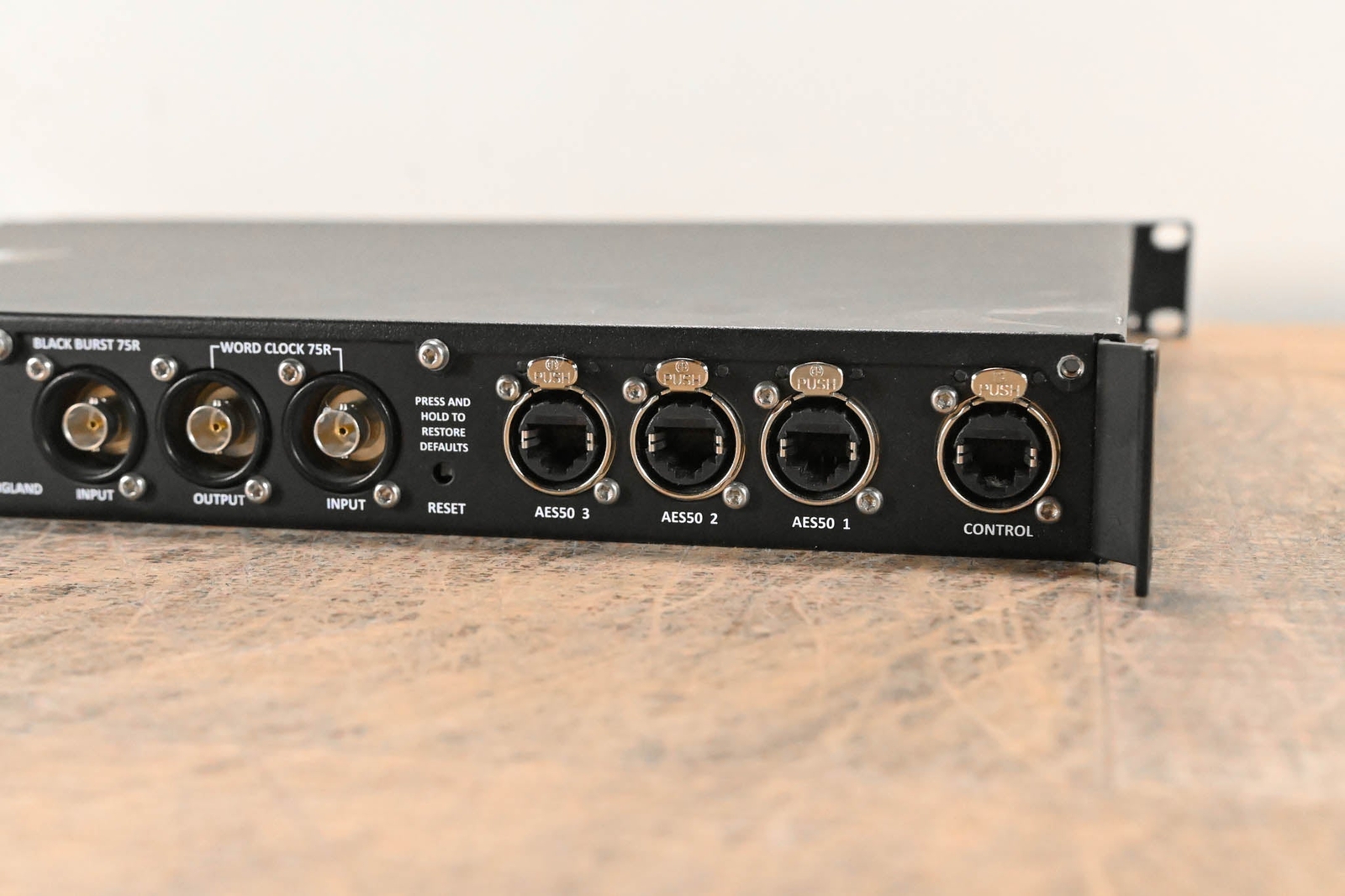 Klark Teknik DN9650 Digital Audio Network Bridge CG01H0Q