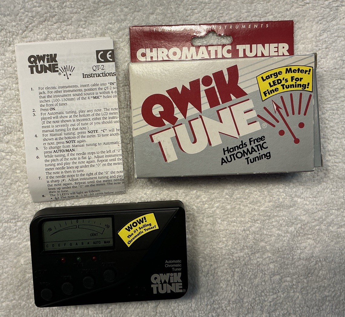 Qwik Tune Guitar Professor Tuner Chord Finder Pitchpipe All In One-New In box