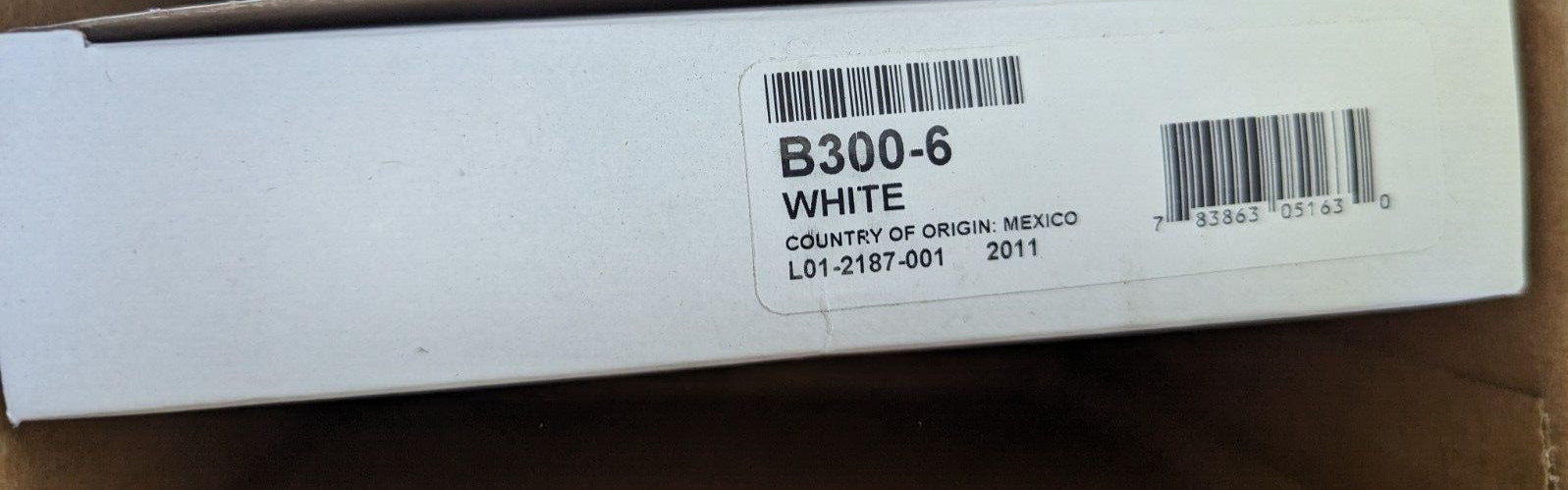 Honeywell B300-6 6" Flanged Mounting Base for Detectors - White (G8AC)