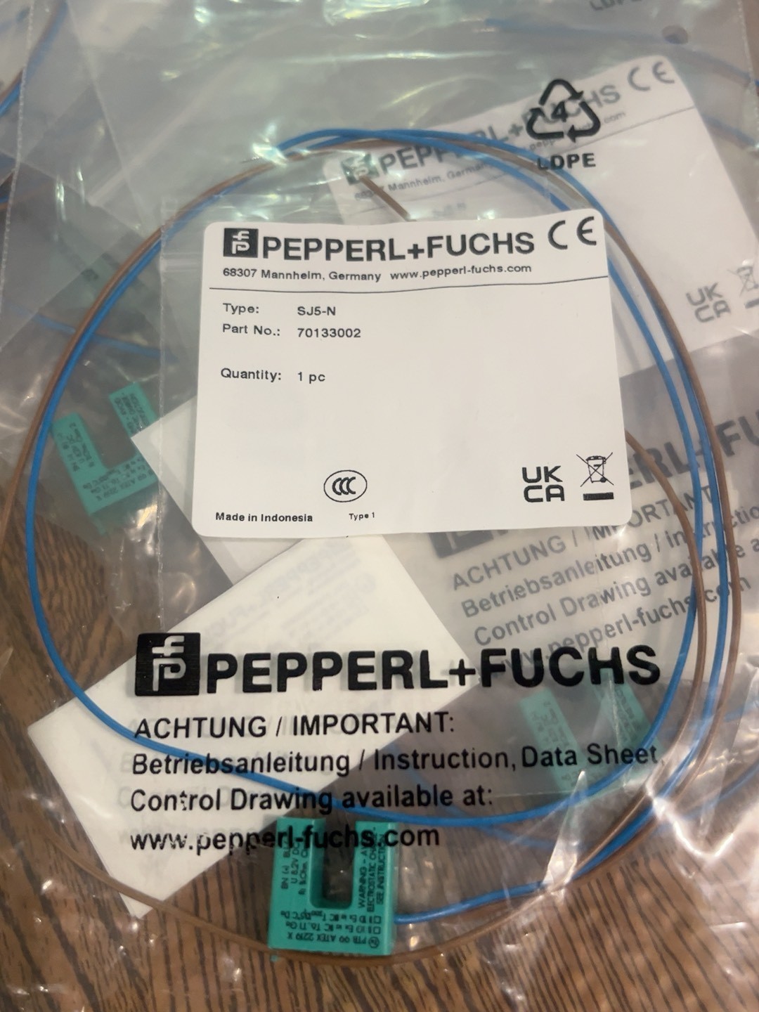 1PCS NEW SJ5-N 70133002 Sensor
