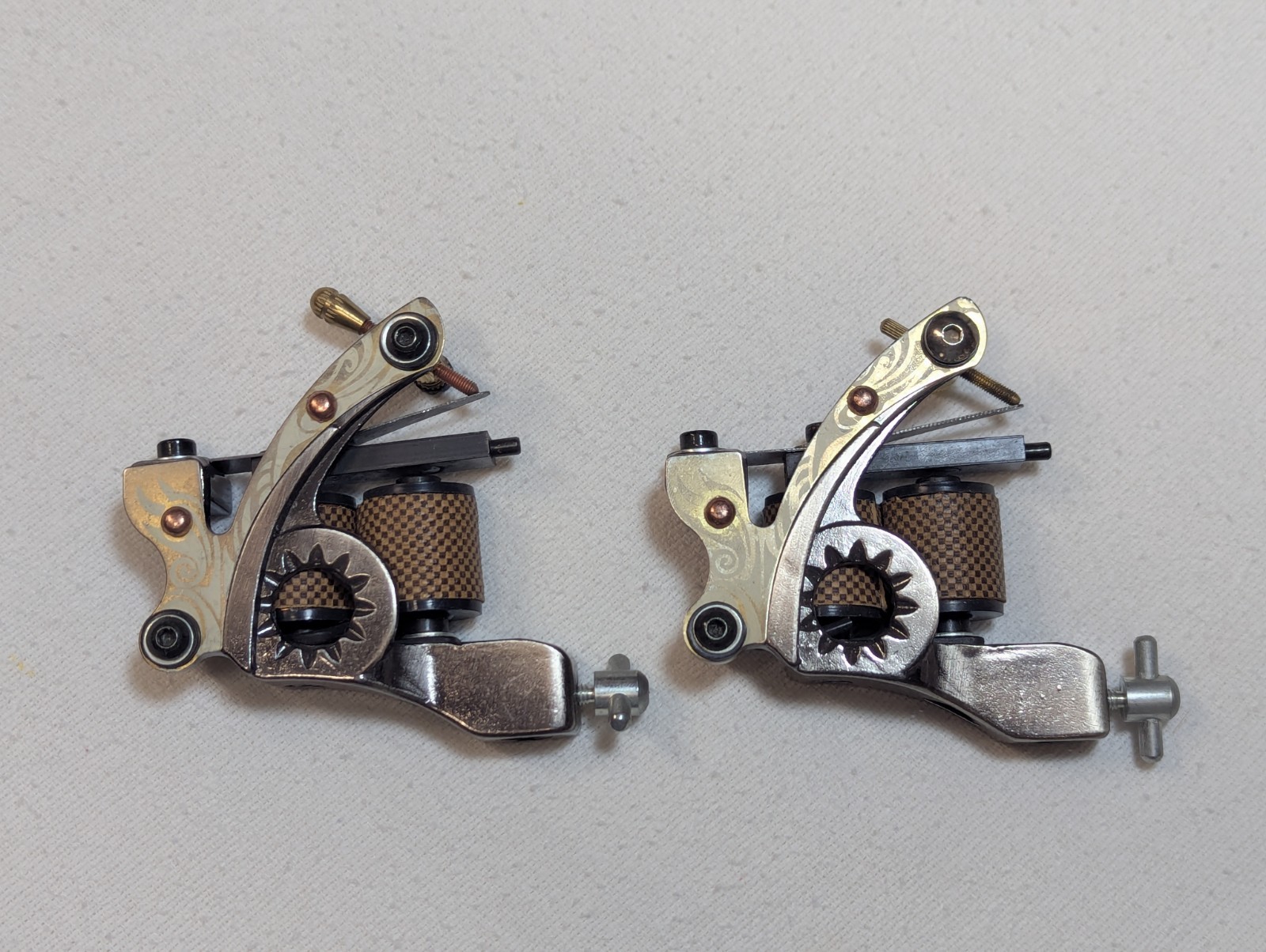 2x matching coil tattoo machines - New