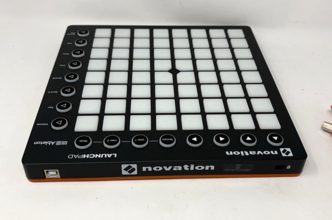 Novation Launchpad MK2 Ableton Live Controller NOVLPD09 w/ USB Cord