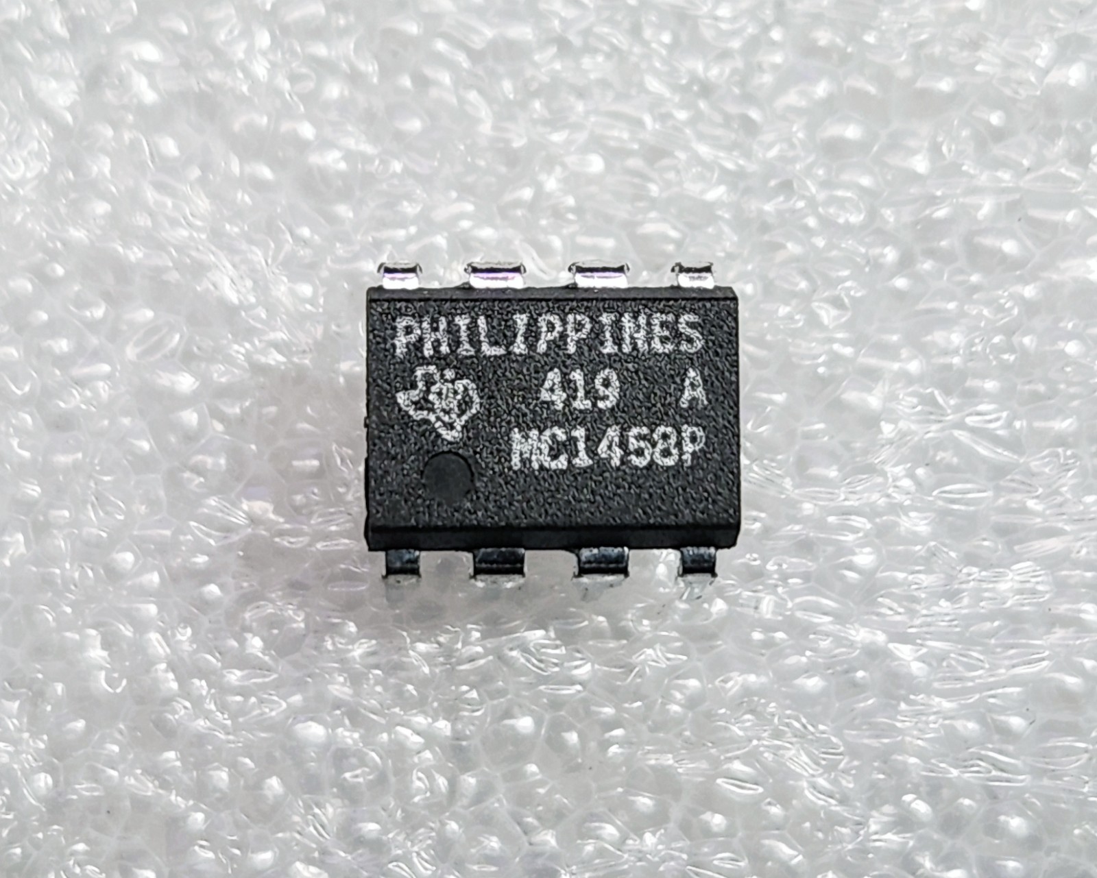 TI TEXAS INSTRUMENTS MC1458P DUAL OPERATIONAL AMPLIFIER Integrated Circuit