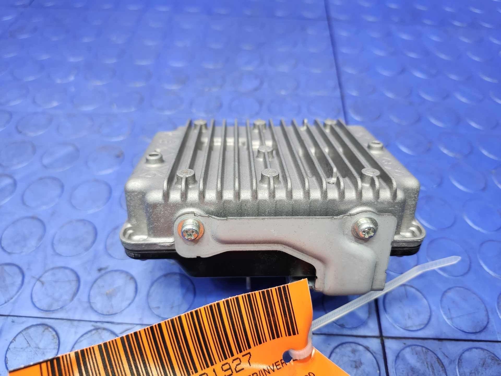 18-22 Jeep Compass Power Inverter Module Genuine OEM 68202292AA