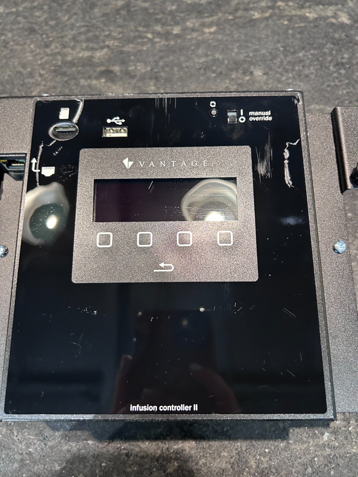 Vantage Infusion Controller IC-24-II
