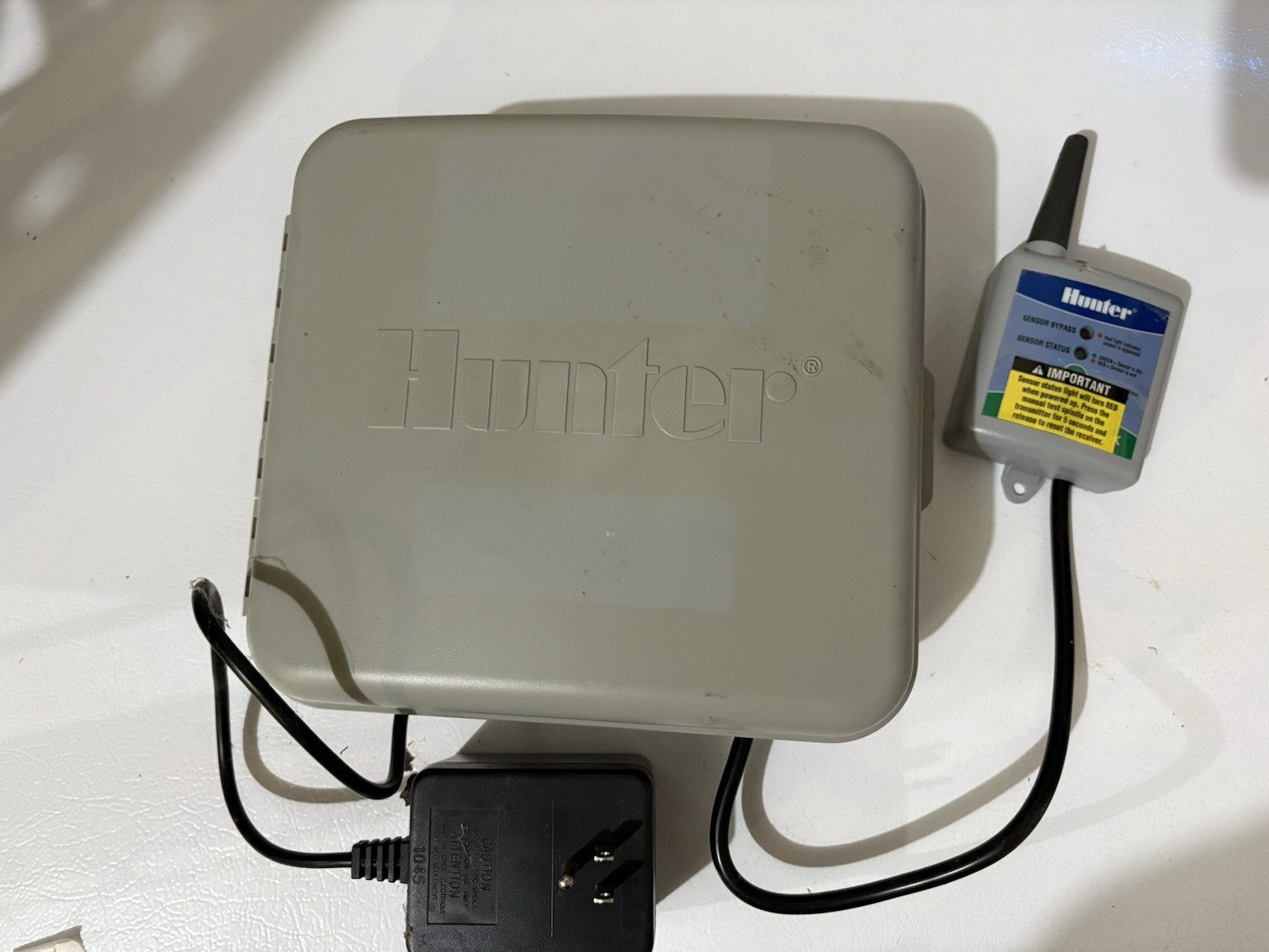 Hunter Pro-C Irrigation Sprinkler Controller PC-300i w/ WR-CLIK-R Sensor 9 Zone