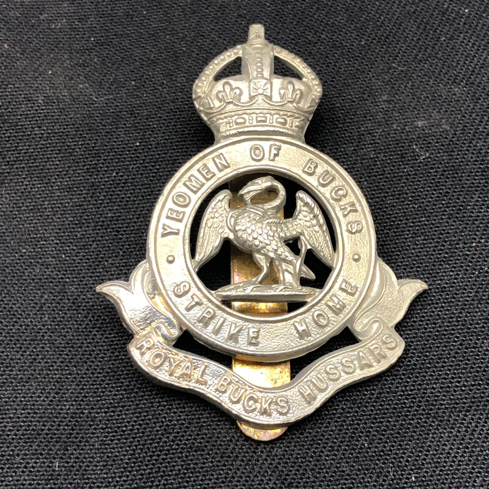 British Army Military Cap Badge - Royal Bucks Hussars