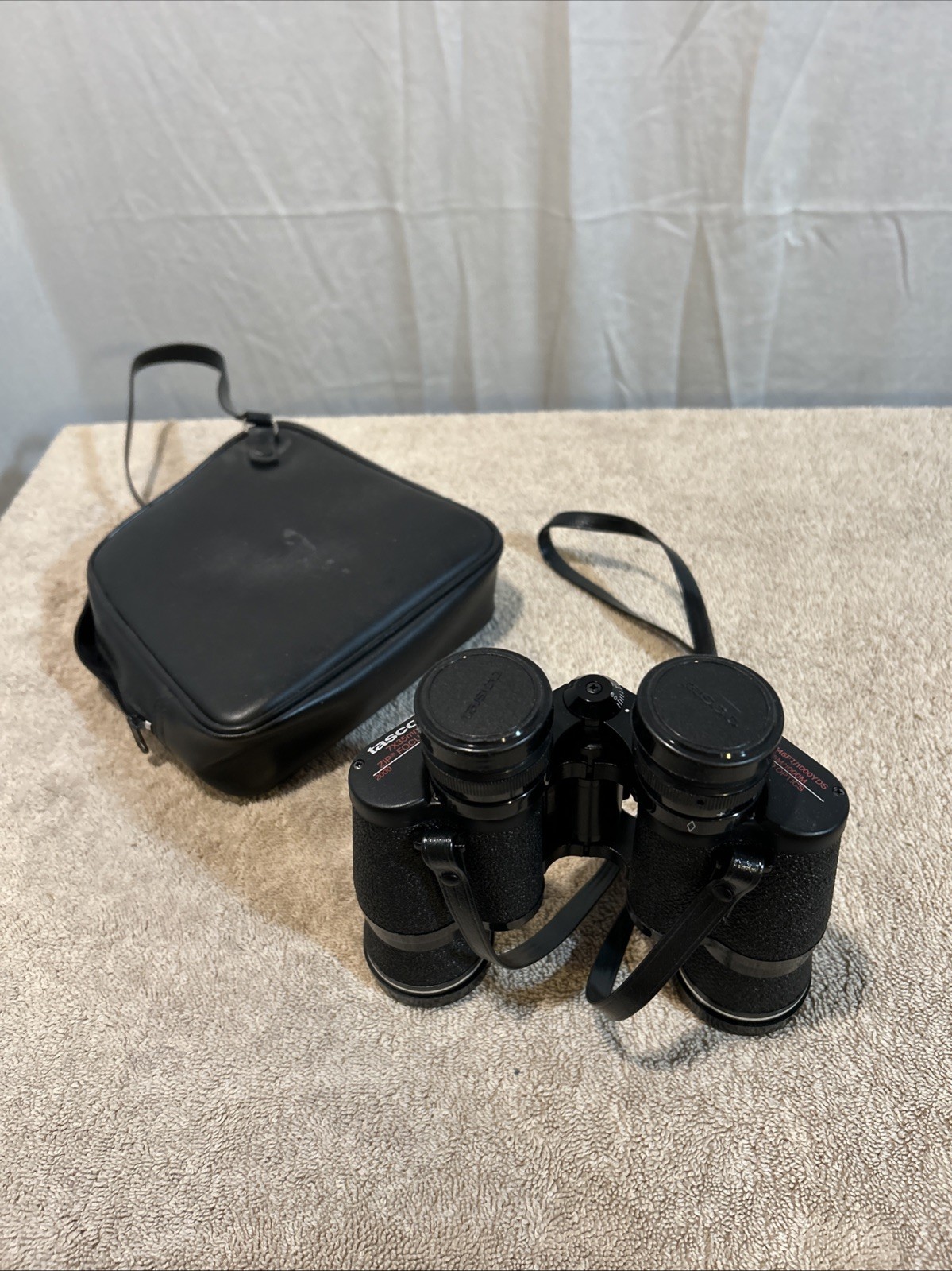 Tasco Zip Focus 2000 Binoculars 7x35mm with Carrying Case