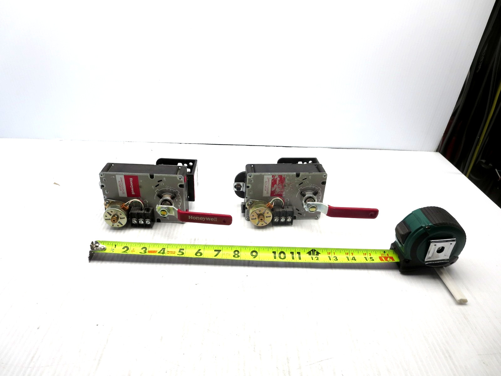 Honeywell ML6161B2024 Actuator Direct Coupled 24VAC 50/60HZ .070A 1.55W Used