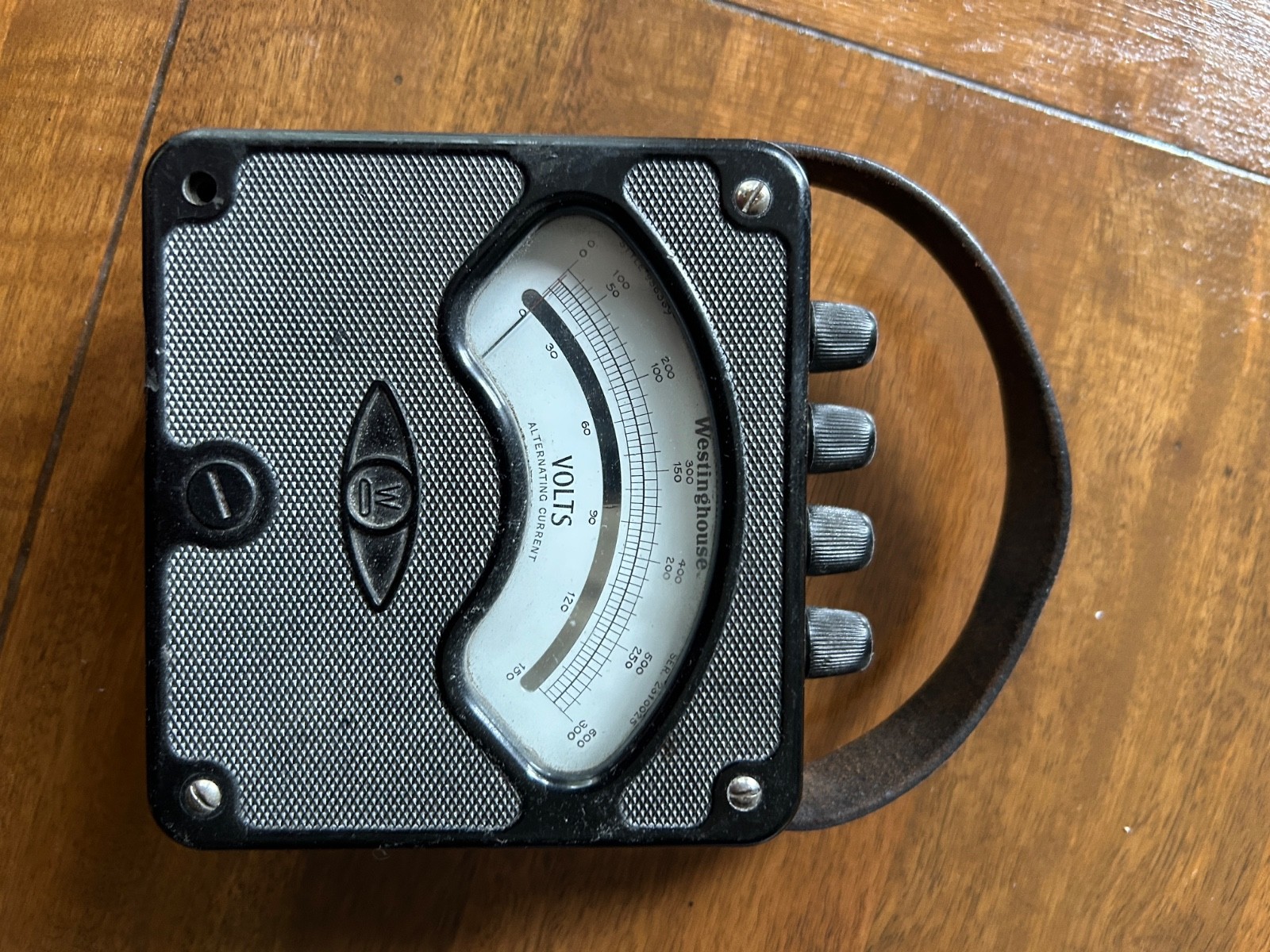 westinghouse voltmeter Style 936369 600V