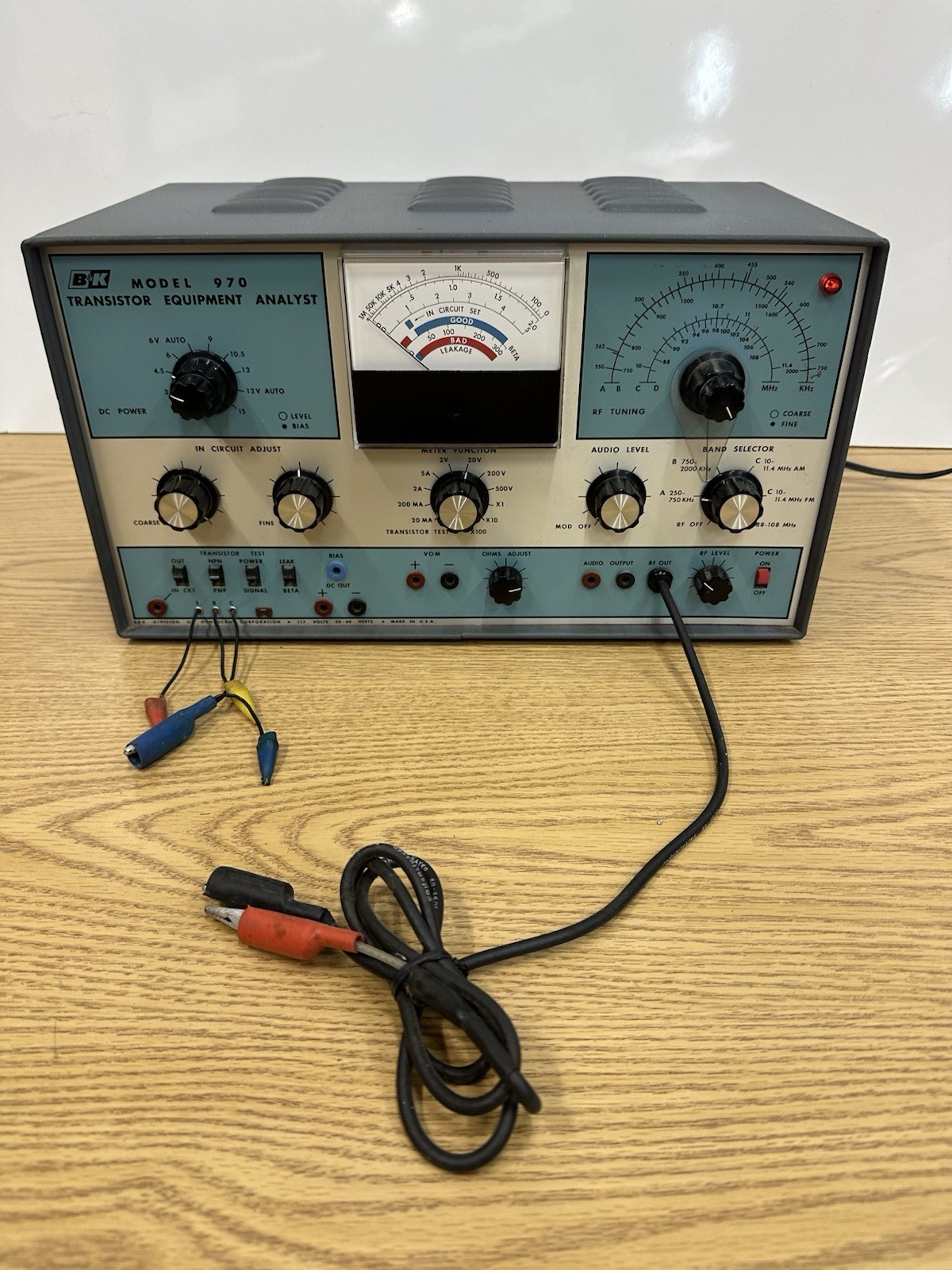 B&k Model 970 Transistor Equipment Analyst **Powers On UNTESTED..