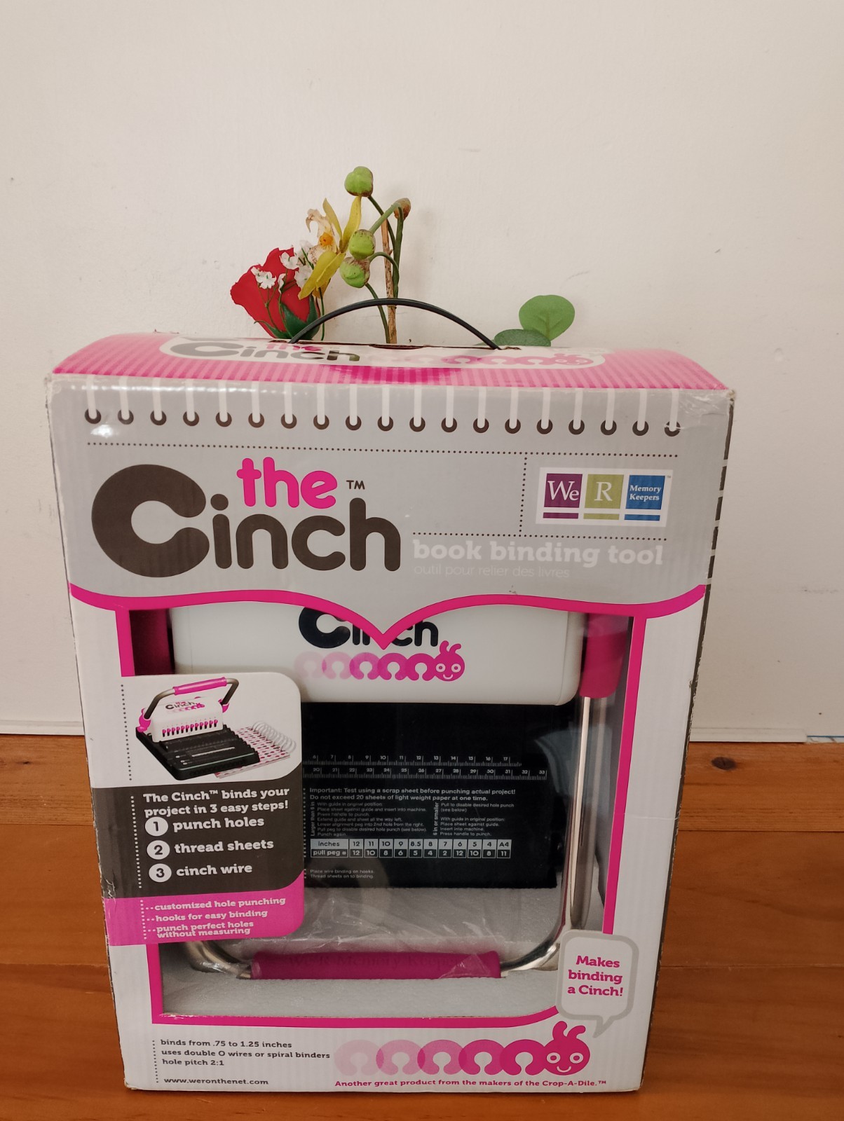We R Memory Keepers The Cinch Book Binding Tool, 71000-4 Pink