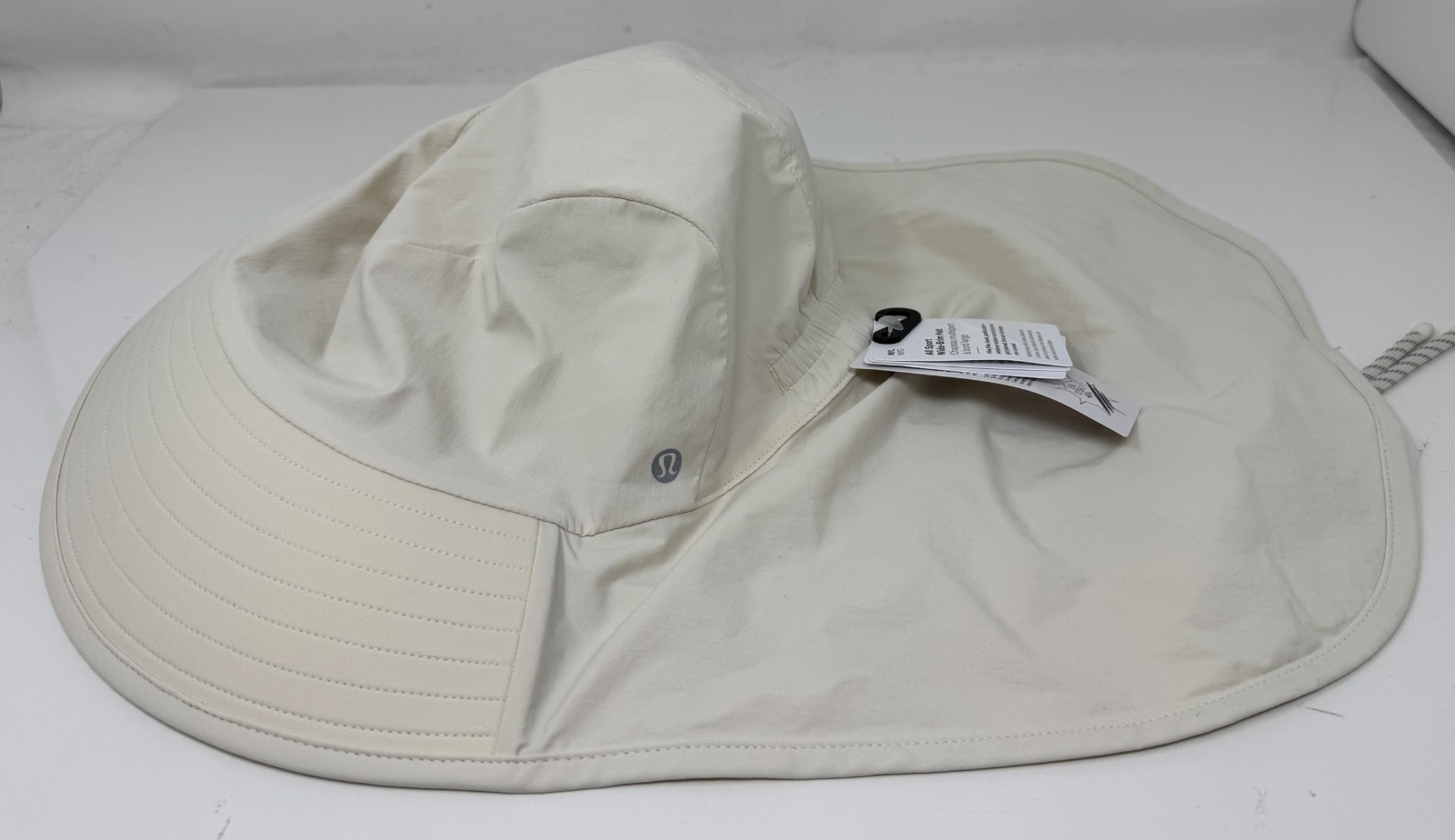 Lululemon ALL SPORT WIDE BRIM HAT Light Ivory  SIZE L/XL