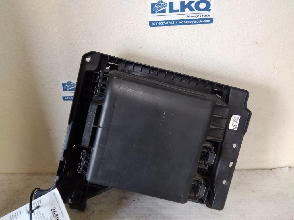 Replaces A66-22300-000 2022 FREIGHTLINER CASCADIA 126 FUSE BOX ,  CO