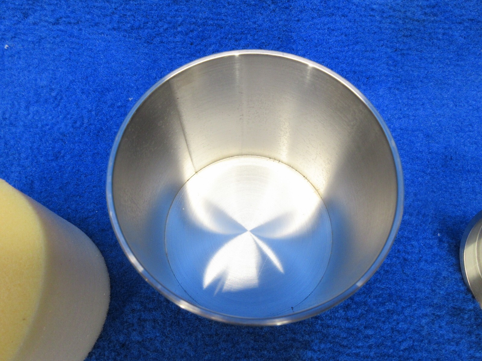 Associated Design & Mfg stainless steel plunger press form compressor 20cm throw