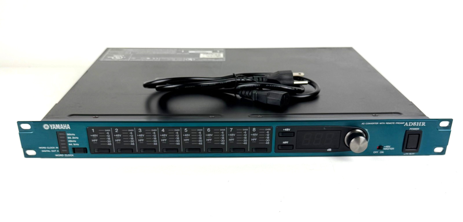 Yamaha AD8HR 8 Channel Analog to AES Audio Preamp/Converter