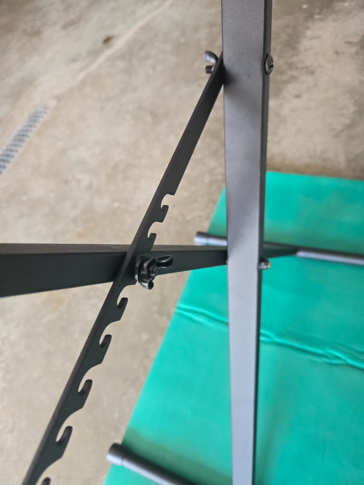 adjustable piano keyboard stand, unbranded, scissor type