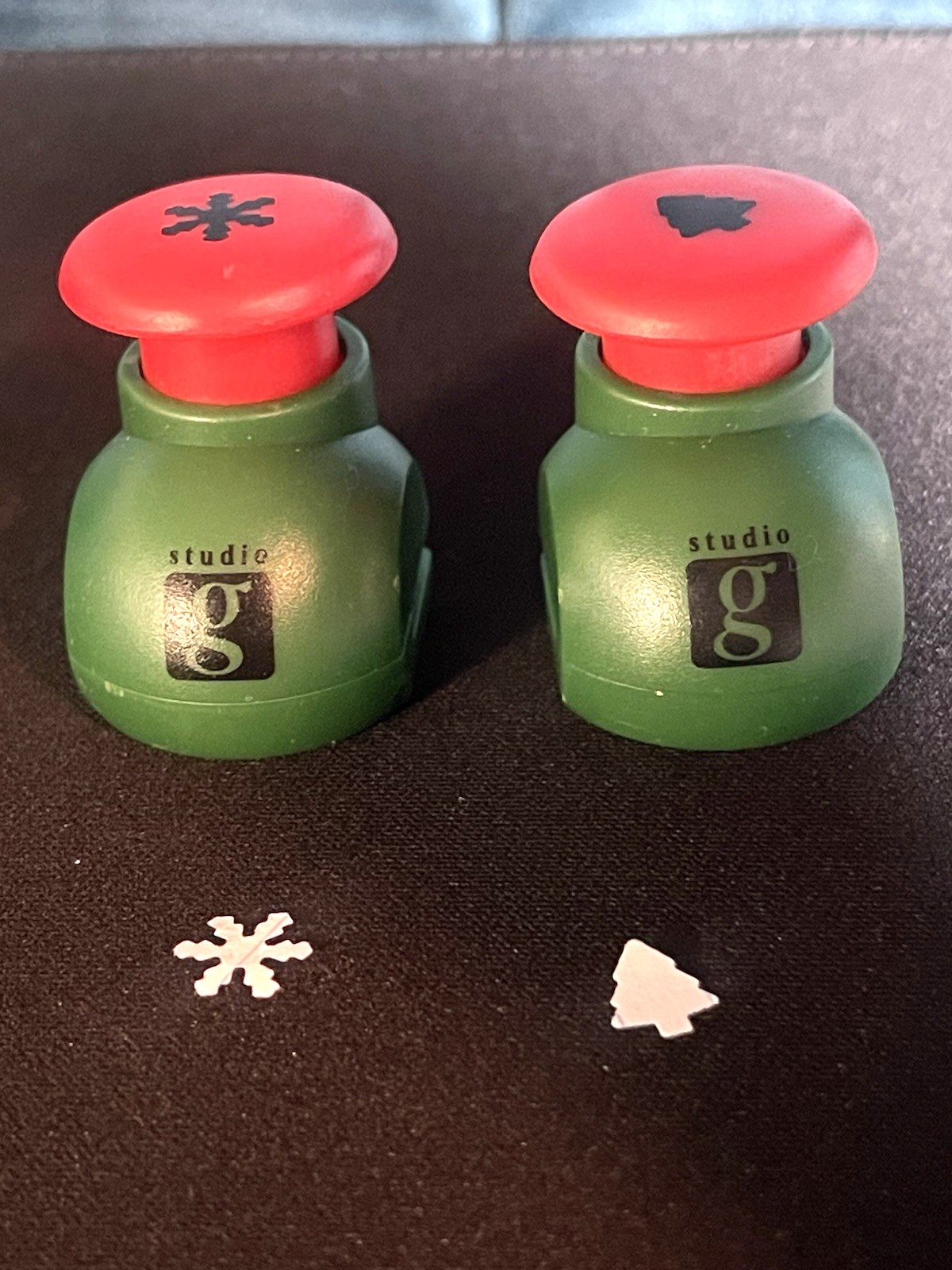Studio g Holiday Mini Punch Christmas Winter Lot of 2 - Snowflake and Tree
