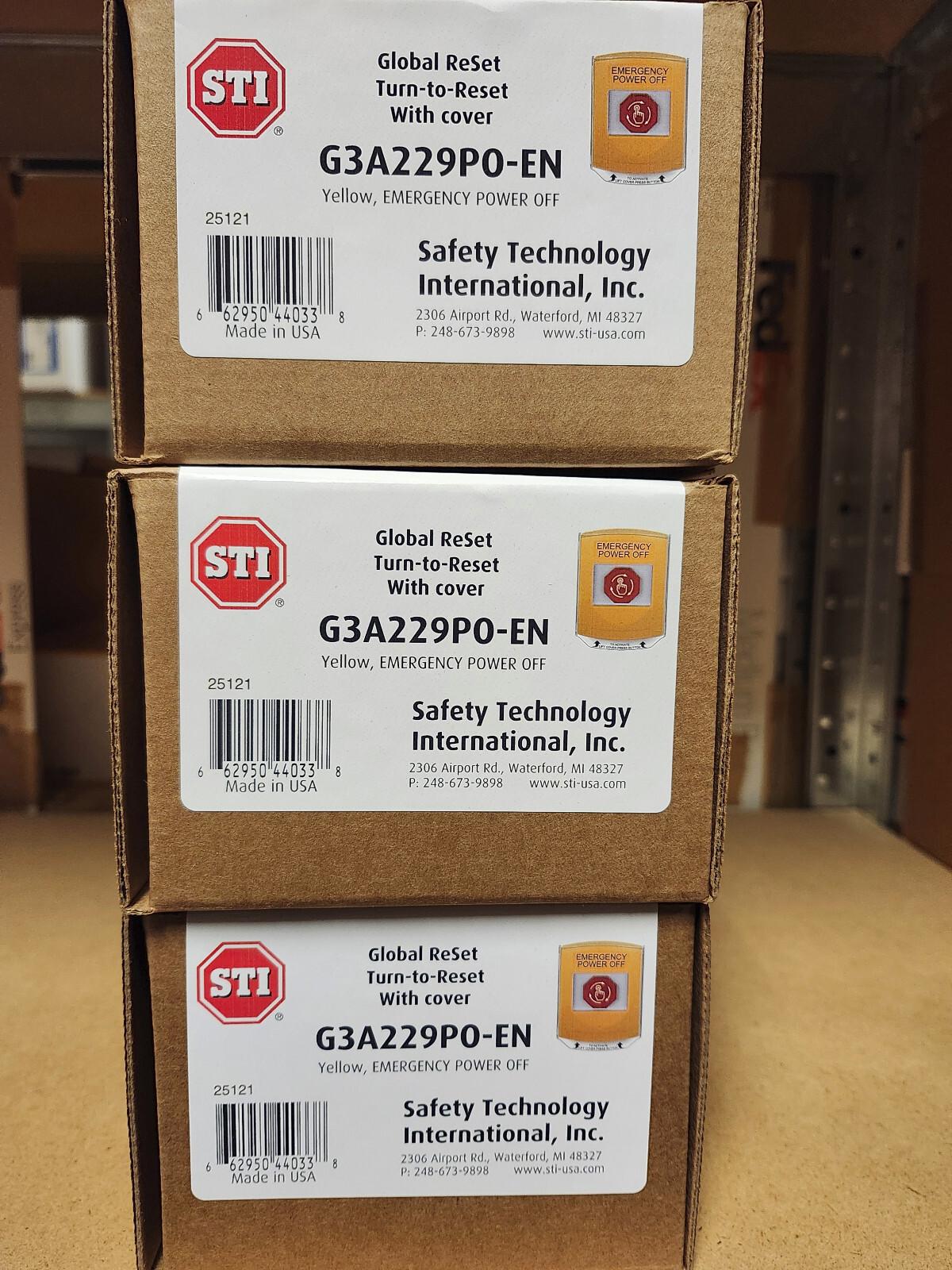 STI Model #G3A229PO-EN, Push Button, Turn to Reset, W/Shield, Red.