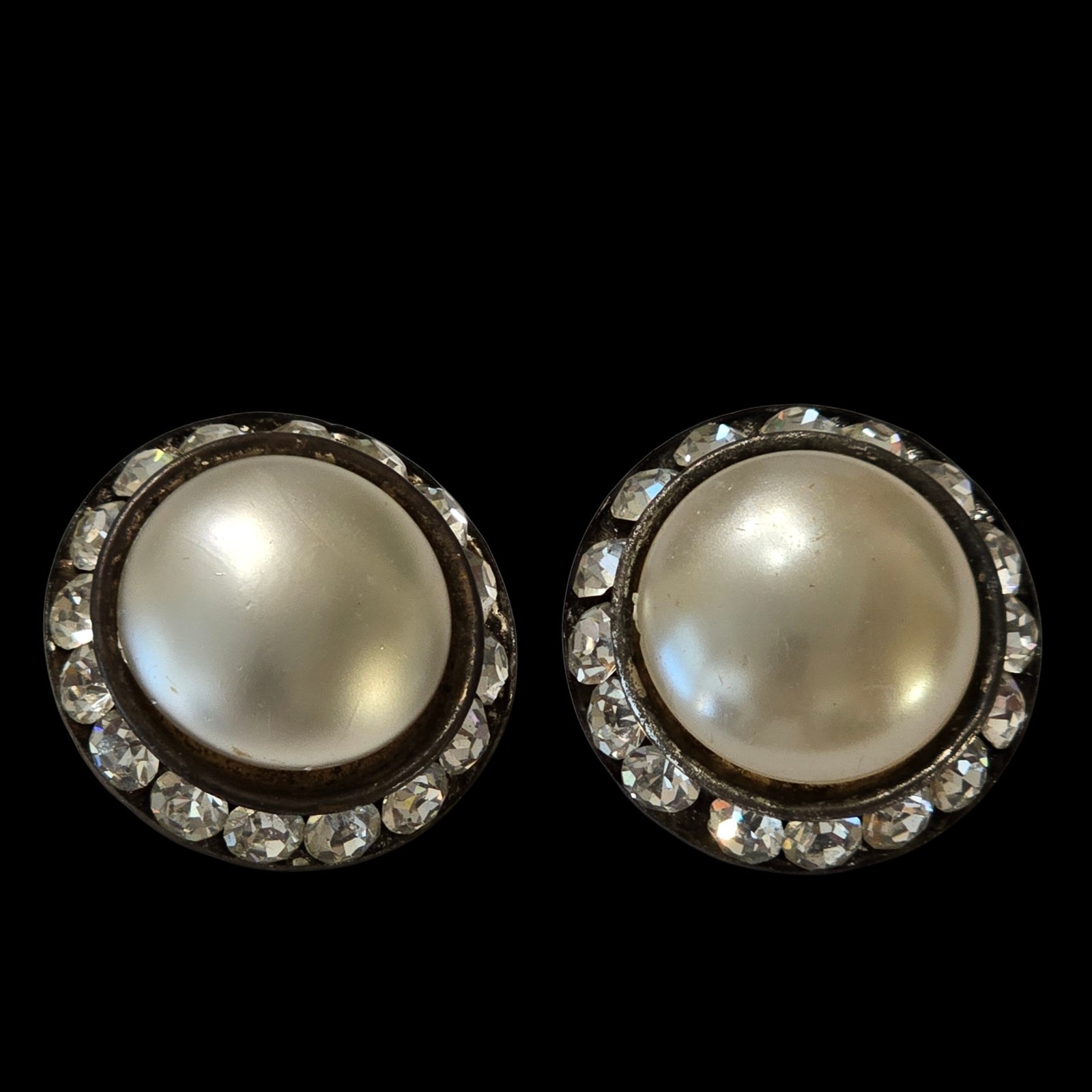 Unbranded  Vintage Round White Cab Earrings With Clear Rhinestones