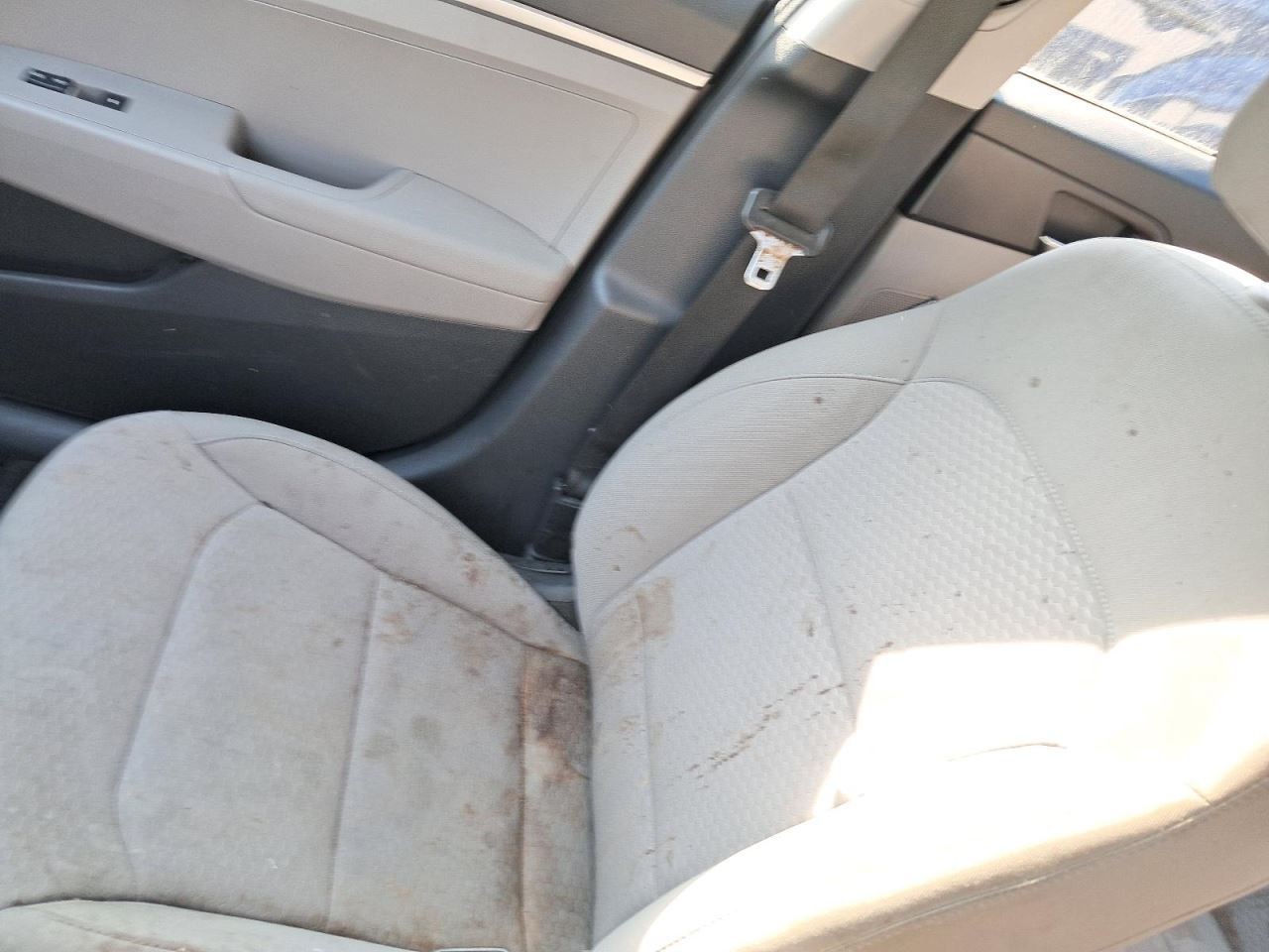 ELANTRA 2020 Glove Box 4789139